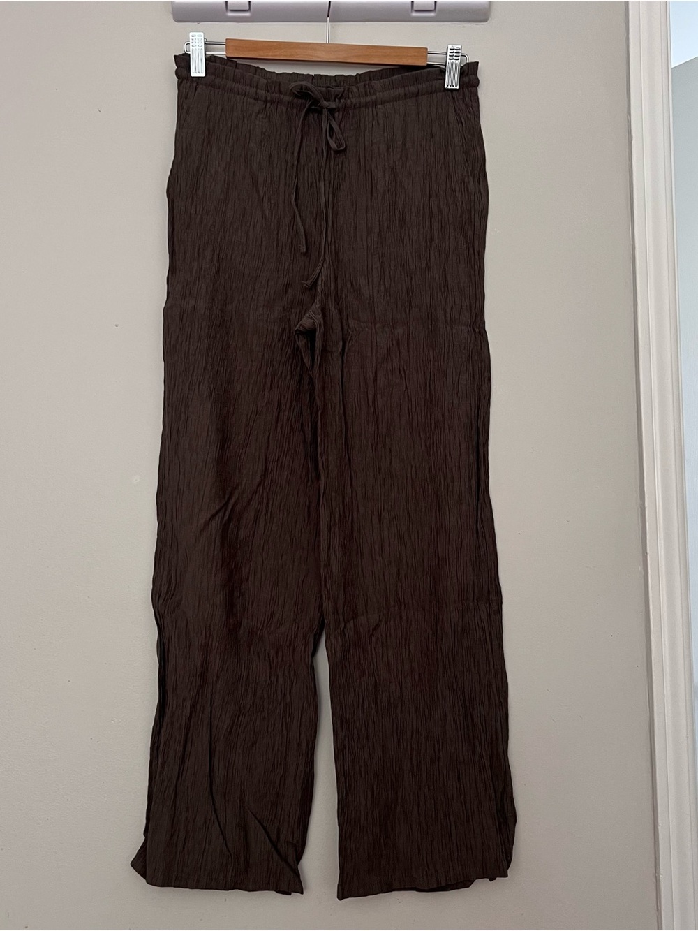 Zara Women’s Dark Taupe Drawstring Wide-Leg Flowy Ruched Pants